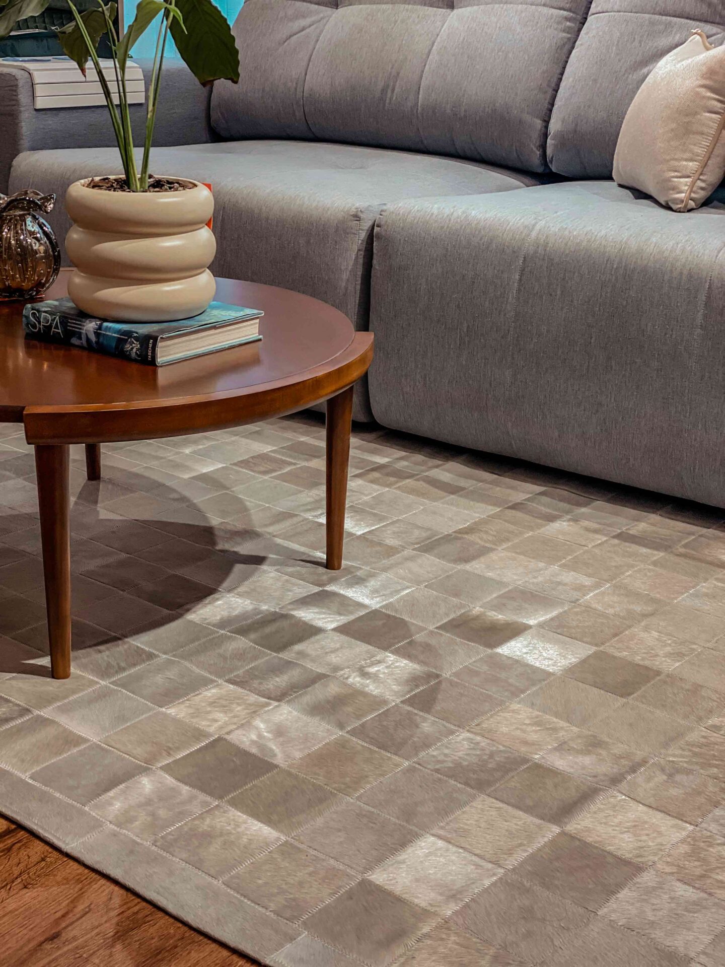 alfombra patchwork cuero